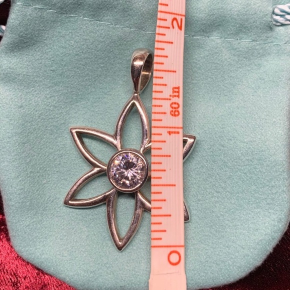 Silpada Earrings & Pendant Set - Picture 6 of 8